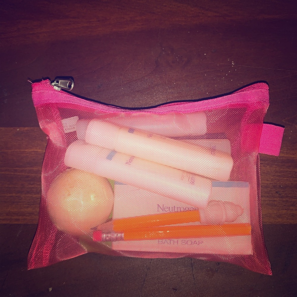 Neutrogena goodie bag